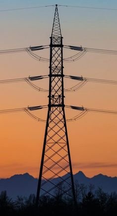 Power line masts - Image 2